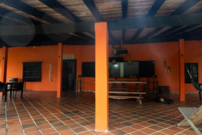 Hospedaje RioBosque San Carlos
